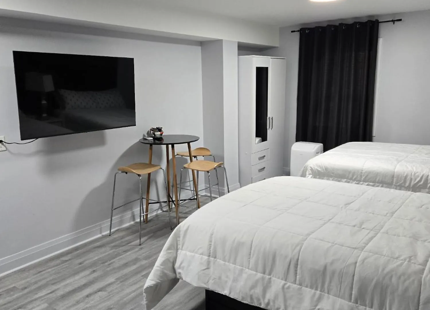**** Hotel apartamentowy Cdqi Hotel Ottawa Kanada