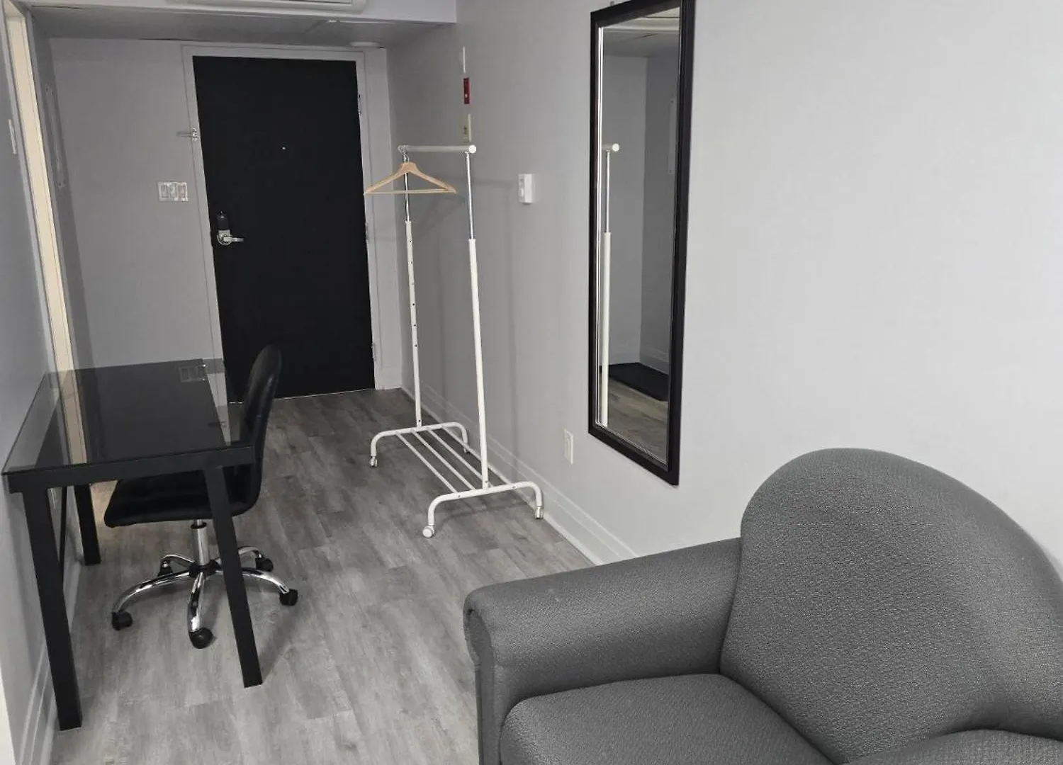 Hotel apartamentowy Cdqi Hotel Ottawa